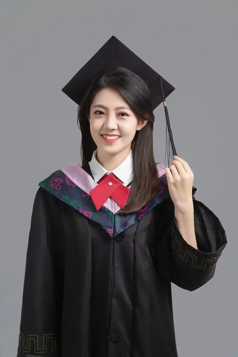 毕业季 #学士服 #毕业快乐 #天津商业大学 7月回去见想 - 抖音