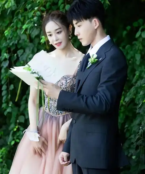 张睿老婆孩子图片大全_巧兔教学