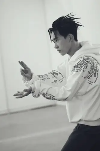 易烊千玺这就是街舞第一期图片59