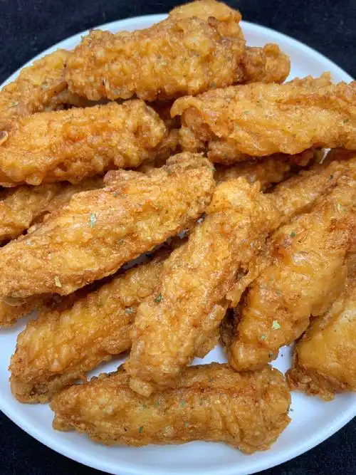 有幸在亲戚家吃过一回炫不停香酥炸鸡翅