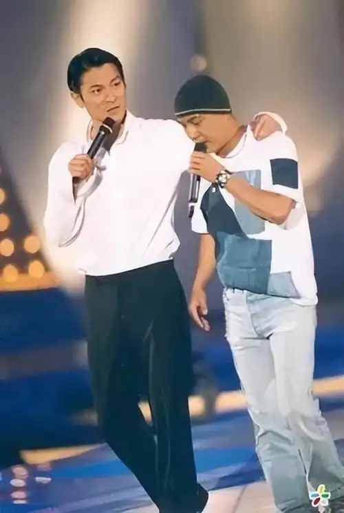 回顾张卫健破产无人帮只有刘德华伸出援手一句话他改变人生