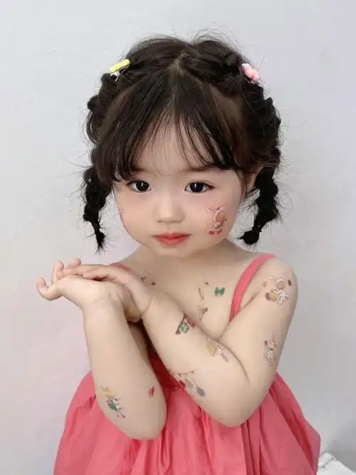 女宝宝短发扎绑发型