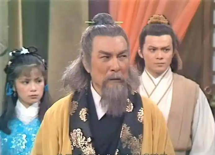 原创一母同胞的孪生兄弟裘千仞武功绝顶为何裘千丈却如此不堪呢