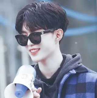 范丞丞头像可爱