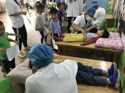 健康体检,快乐成长——英德市盛华幼儿园体检日