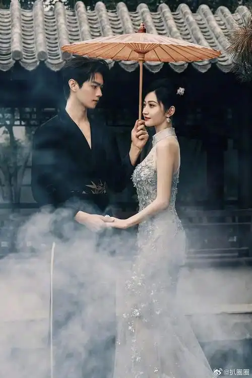 许凯|景甜|写真_新浪新闻