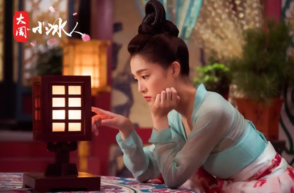 《大周小冰人》开播热度强劲 曾梦雪化身"恋爱锦鲤"助力粉丝脱单