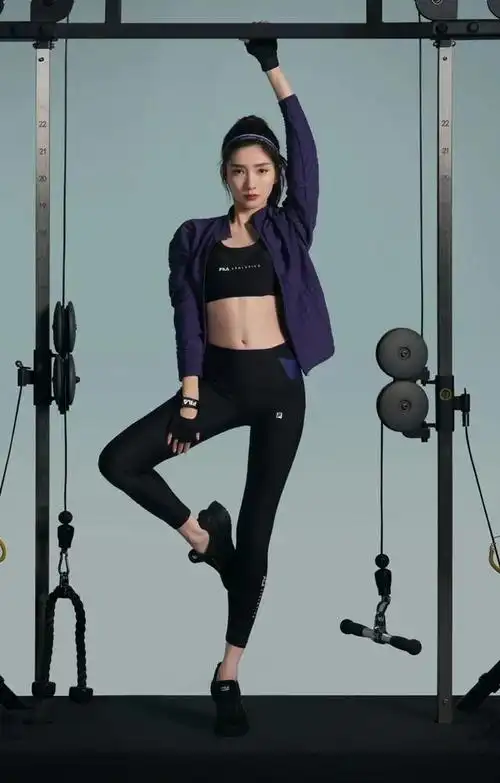 fila 时尚运动代言人江疏影