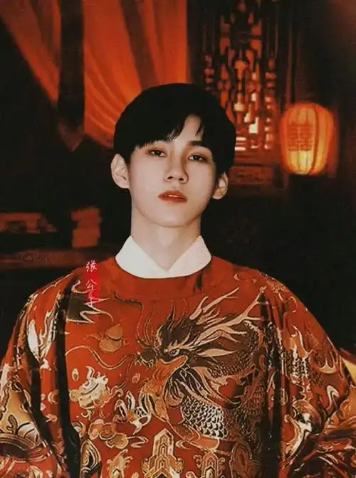 咕咕星闻##张真源古装扮相