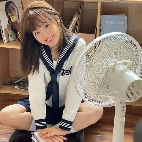 日系写真肉肉女孩子最可爱78