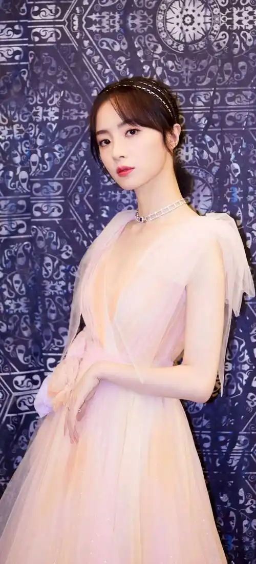 新生代小花胡冰卿高清壁纸写真图集,如花似玉,绝代佳人_胡冰卿_高清