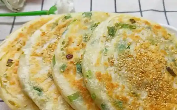 面粉能做的面食太多了,包子,馒头,烧饼,饺子,面条,糕点,馄饨等,在众多