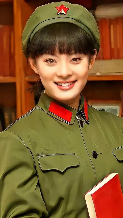 穿军装的女星,哪位是你心中的女神呢?