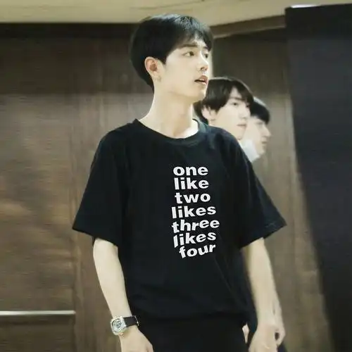 肖战明星同款衣服字母印花短袖男女夏季新款t恤