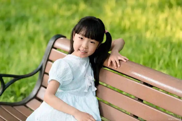 世界上最治愈的笑容,还得是奶奶的笑,读《笑的遗产》_王婆婆_小孩子