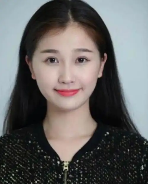 「陆剧女神证件照曝光」赵露思,迪丽热巴天生美人胚子,赵丽颖气质改变