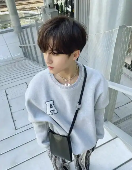 男生韩式蓬松气垫烫发型!超好看