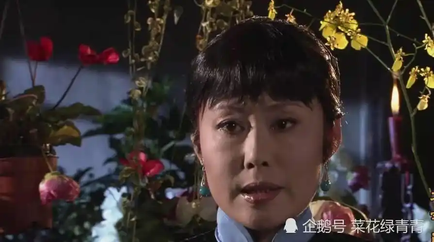 大宅门二奶奶和香秀皆是厉害的女人为何香秀撑不起白家