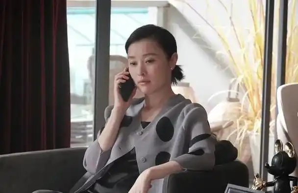 吴越:和陈建斌分手后不结婚也不谈恋爱,如今她还好吗