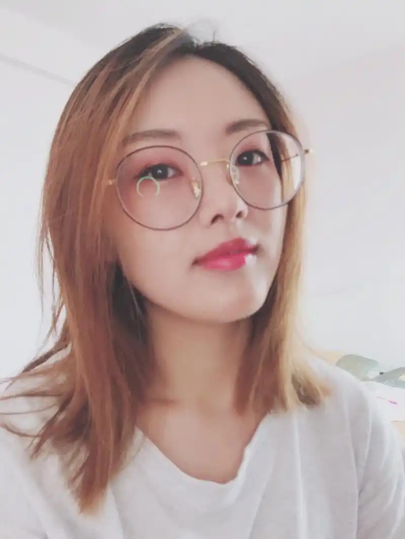 高度近视的悲伤你可懂!