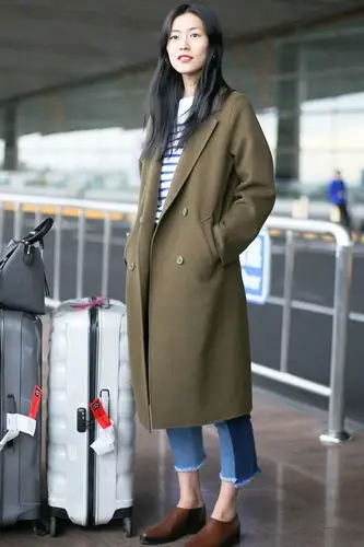 香港代购2020刘雯明星同款衣服军绿色双面呢羊绒大衣女中长款外套