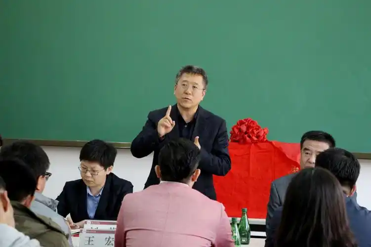 辽宁省大学生就业局局长刘铸教授总结