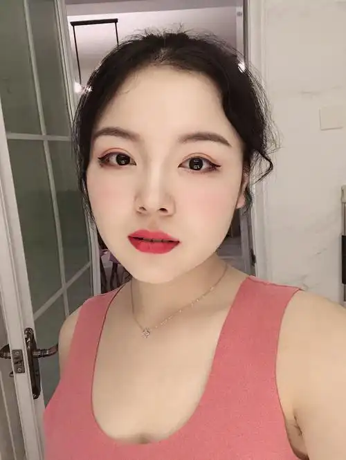 女生鼻孔大怎么办 鼻孔怎么缩小不想整容