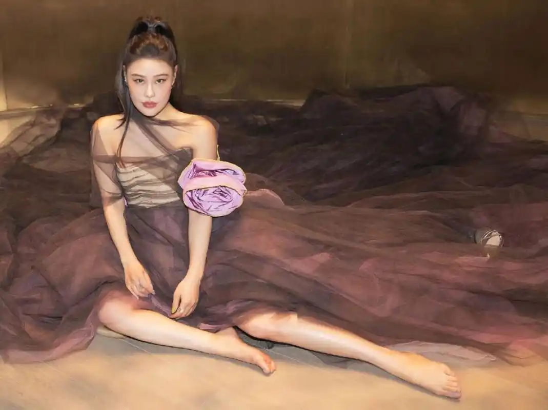 袁娅维拍写真穿搭