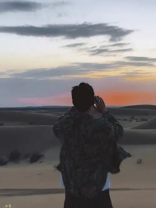 头像·壁纸帅哥 背影 氛围感男神 🌟黄景瑜