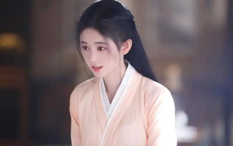 鞠婧祎《如意芳霏》剧照图片壁纸