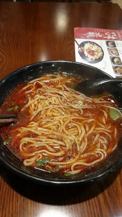 吃的麻辣面,味道不错