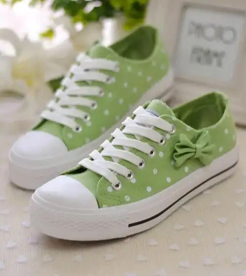 2013新款韩版低帮蝴蝶结帆布鞋圆点图案