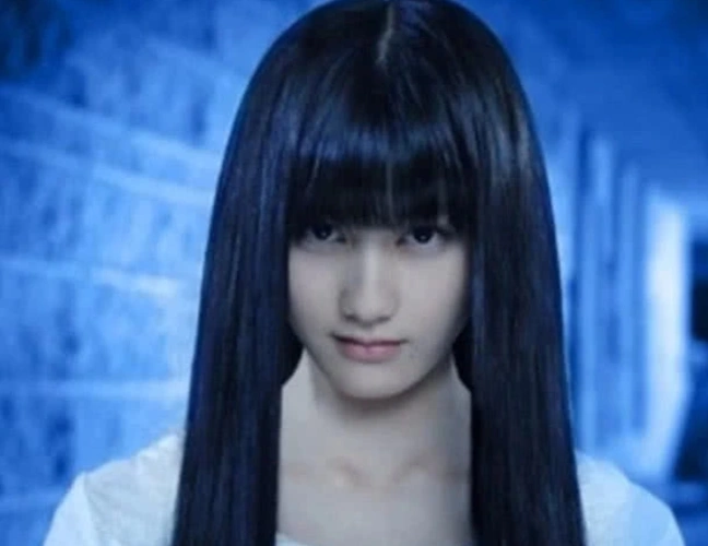 同样都是女鬼:美国的叫玛丽,日本的叫贞子,而中国的是她!