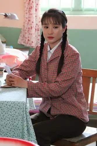 温情剧爱你一生热拍林好扮相清纯惹人怜