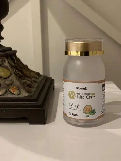 是一位变白成功的集美分享的我买了一瓶先吃着,美白丸不含药物成分,对