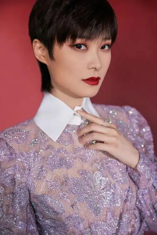 李宇春图片高清 - 冷求网