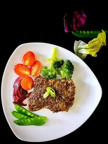 牛排摆盘简单又好看(牛排摆盘简单又好看图片大全)