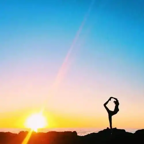 励志!她因抑郁两次自杀,现在一张健身照价值10万