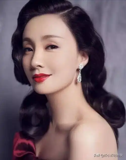 盲目整形太冲动,这些高颧骨女明星,不美吗?