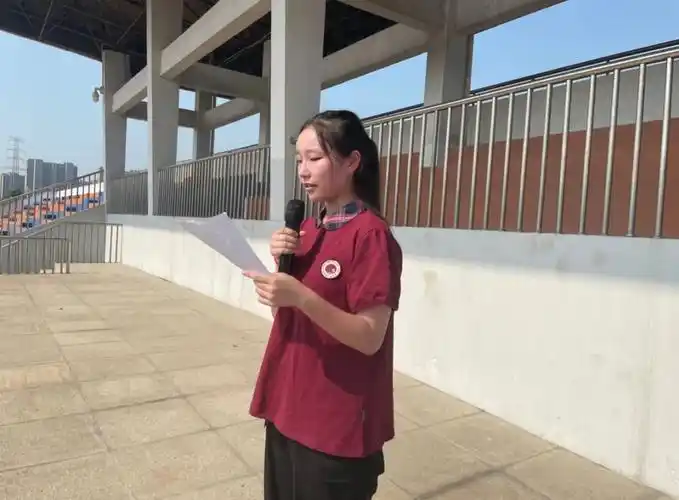 南通小海中学举行开学仪式,勉励学生做新时代"方正人"|南通发布