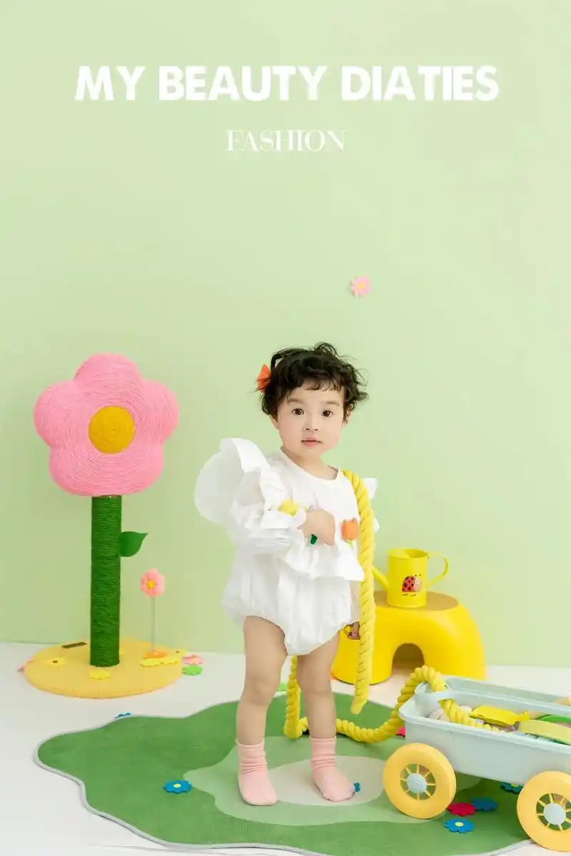 春天来啦!周岁小可爱#儿童摄影 #摄影约拍 #萌娃 #周岁照 - 抖音