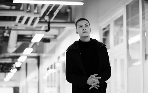 正能量男孩陈伟霆帅气写真,高清壁纸图片,大陆明星-回车桌面