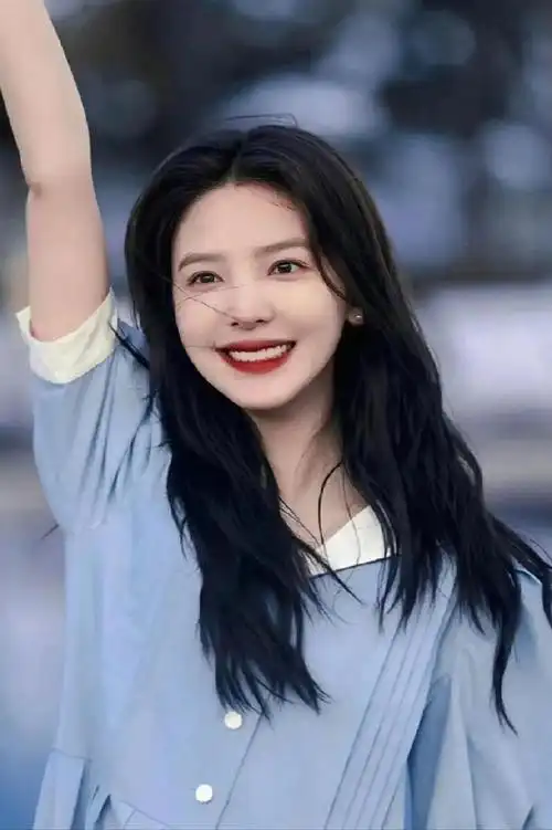 章若楠神图 !治愈系笑容