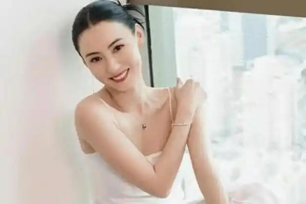 张柏芝的神秘感情生活幸福追求低调保密与家庭挑战