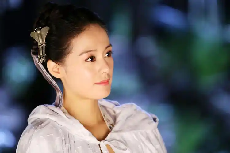 王力可美人制造曝剧照清新靓丽获好评