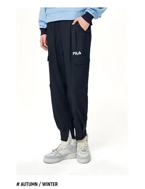 fila斐乐运动裤官方女休闲梭织长裤2021冬季新款休闲工装裤运动裤潮流