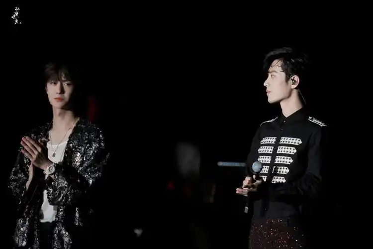 肖战 王一博 - 堆糖,美图壁纸兴趣社区