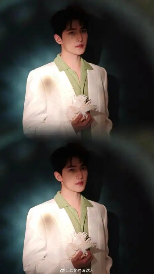 杨洋耀白西装##杨洋小波点西装