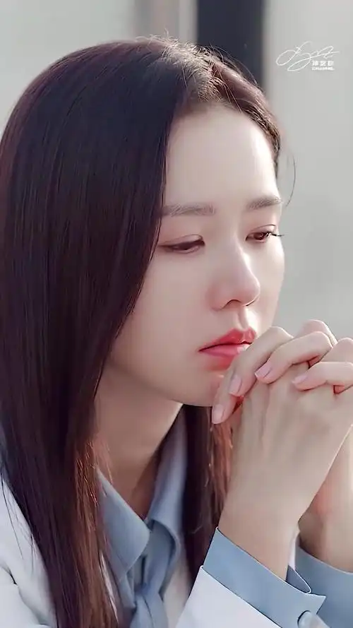 "总有一个人,放在心里,却告别在生活里"#孙艺珍_#盛世美颜