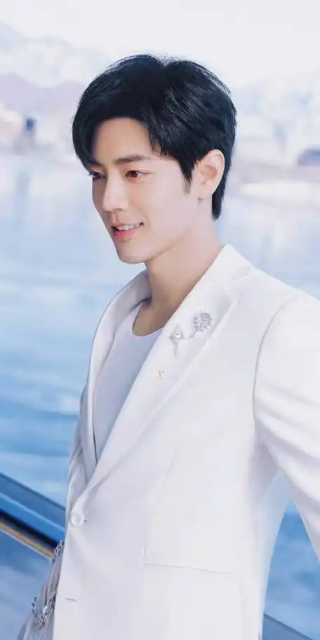 纯情俊帅色神啊,唯有你|肖战|x玖少年团_新浪新闻